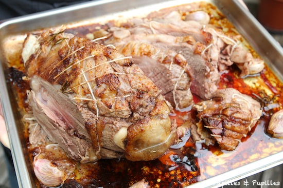 Gigot d'agneau de lait découpé