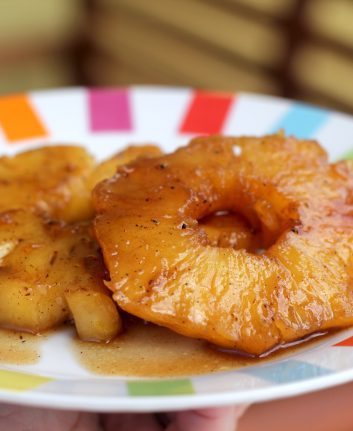 Ananas rôti à la vanille