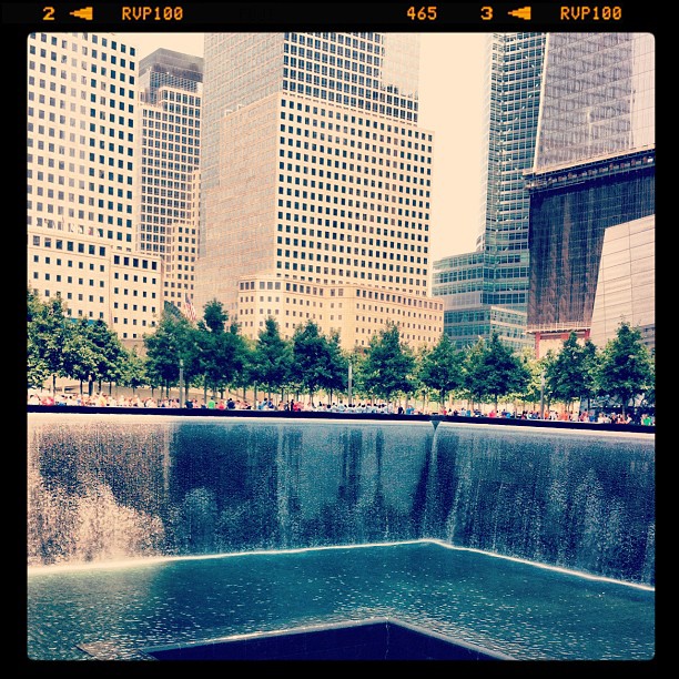 Très touchée par Ground Zero et le mémorial du 11 septembre #newyork