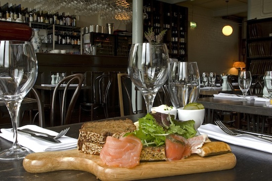 Fish plate ©Ruza Lecko