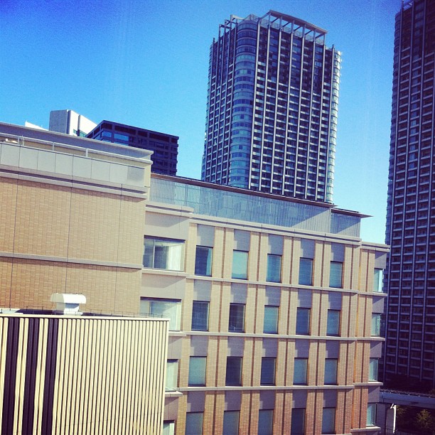 Et toujours un grand ciel bleu sur Tokyo #minuteMeteo