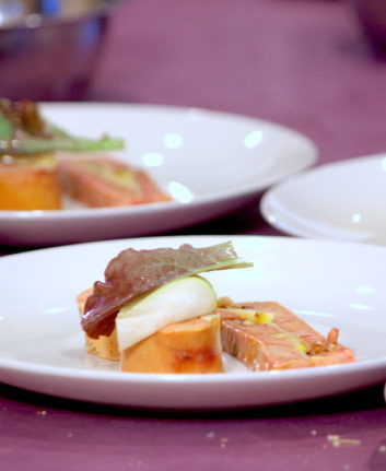 Foie gras de canard aux poires et au Comté