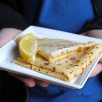 Crêpes légères au sucre et au citron