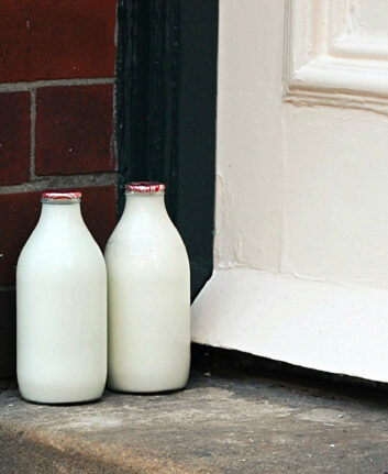 Bouteilles de lait ©Ben (Falcifer) licence CC BY-NC 2.0