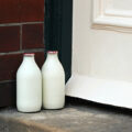 Bouteilles de lait ©Ben (Falcifer) licence CC BY-NC 2.0