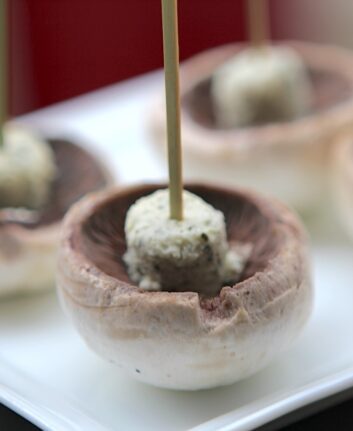 Brochettes de champignons de Paris