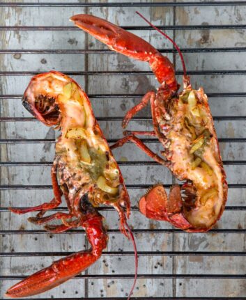 Homard grillé au beurre d'ail ©Pavillon France