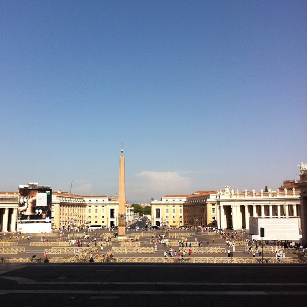Place Saint Pierre, Rome