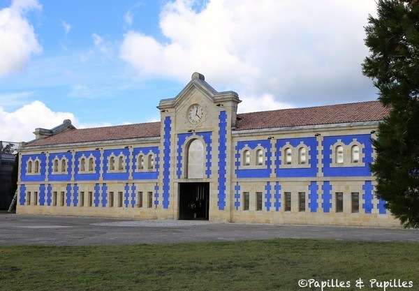Chai bleu Klein - Château d'Arsac