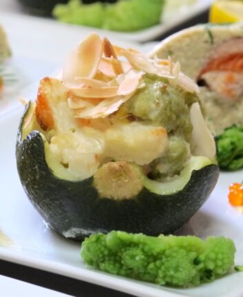 Courgettes rondes farcies aux amandes