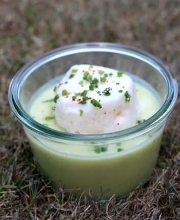 Ile flottante aux courgettes et curry