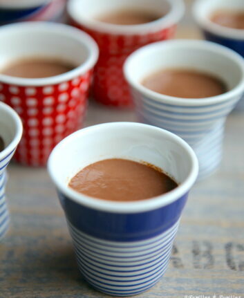 Petites crèmes au chocolat