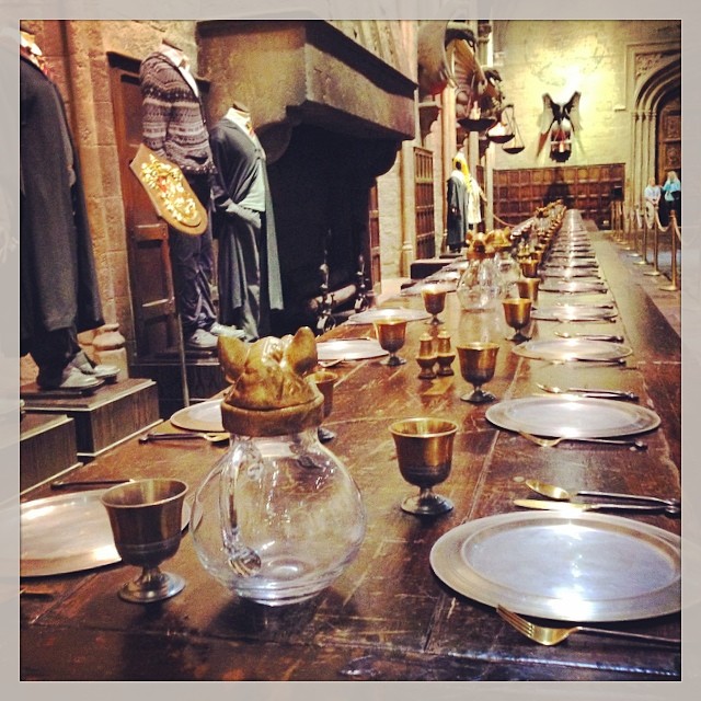 Qui c est qui dine à Poudlard ce soir ? #HarryPoter #hogwarts