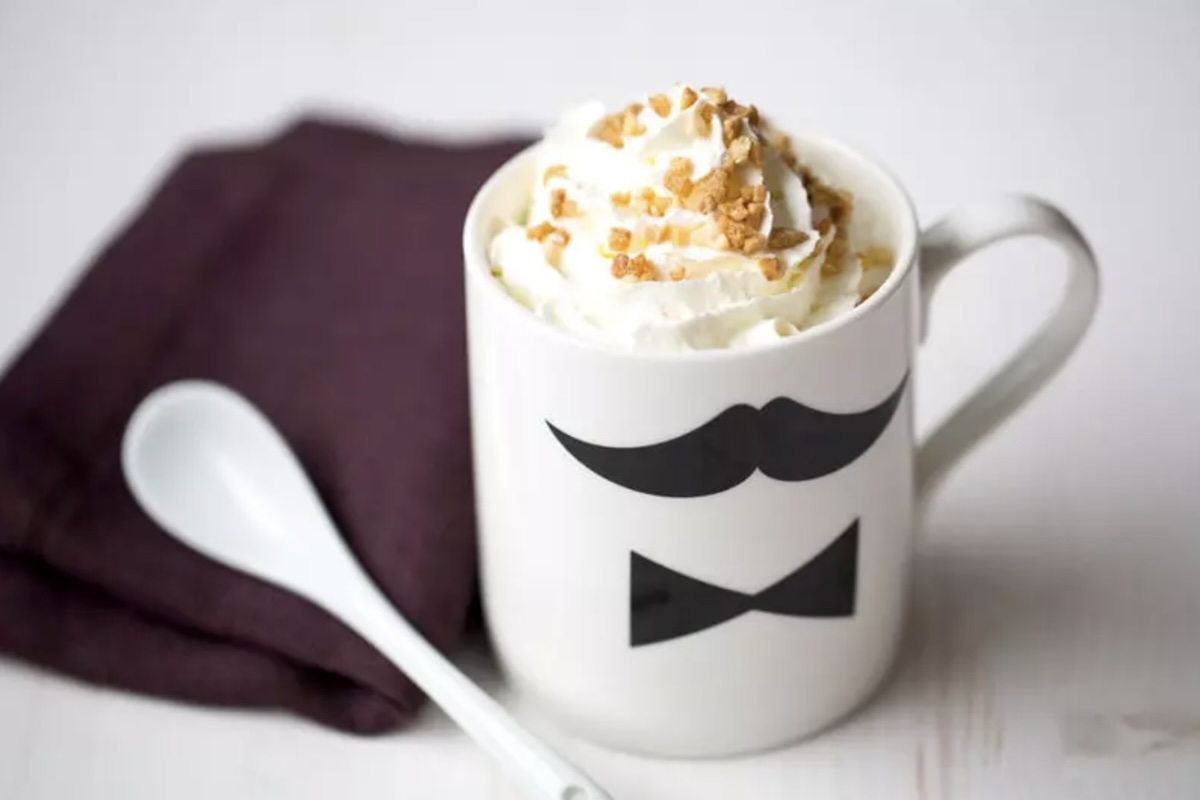 Mugcake façon crumble au yaourt, juste après cuisson