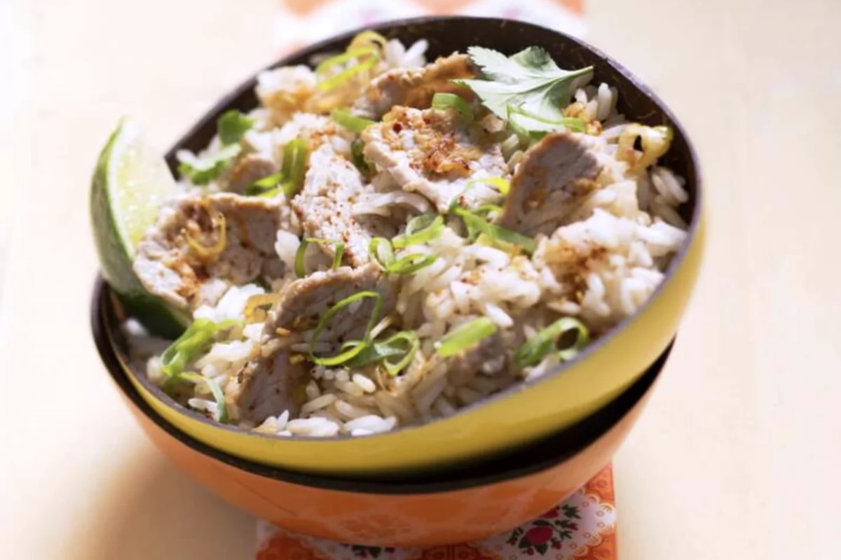 Riz sauté au veau parfumé à la citronnelle et au gingembre