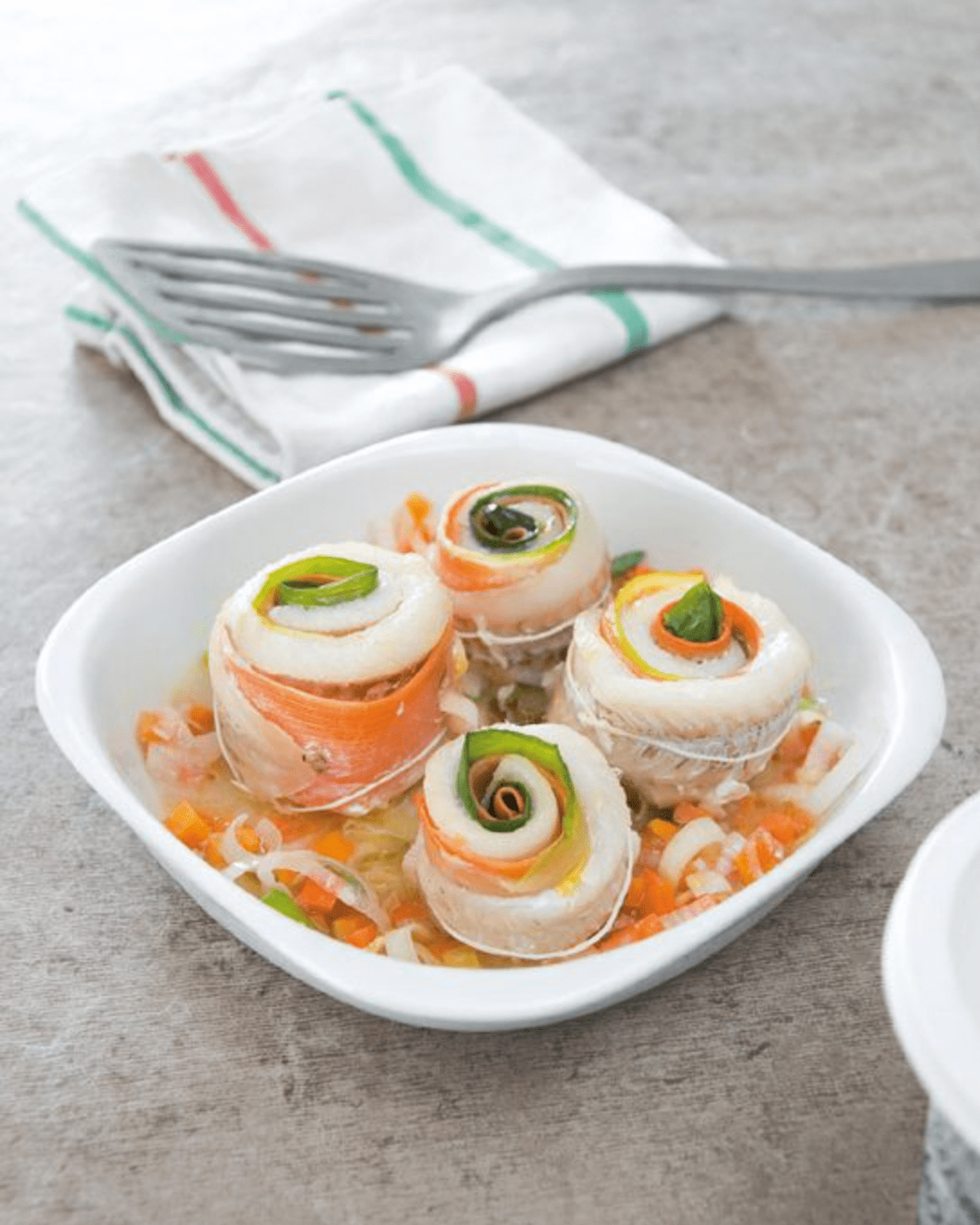 Roulés de poireaux et carottes au merlan ©Philippe Dufour / Interfel