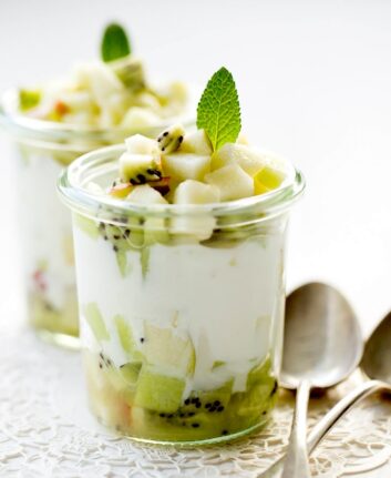 Tartare de fruits frais au yaourt