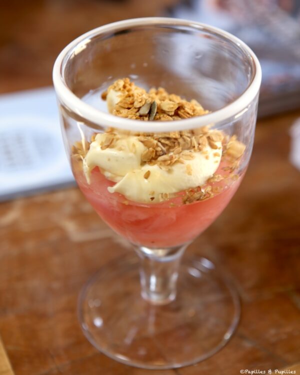 Verrines à la rhubarbe