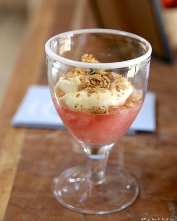 Verrines à la rhubarbe