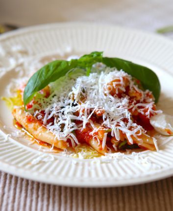 Pâtes à la sauce tomate