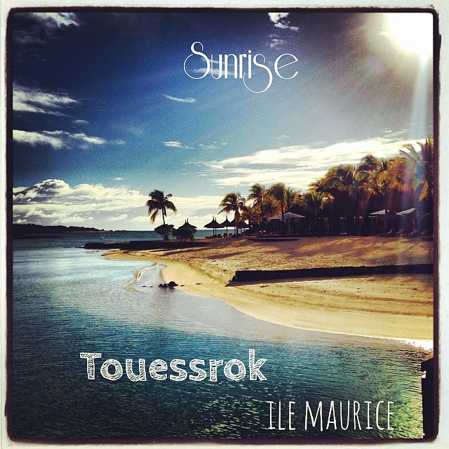 Lever de soleil, Touessrok