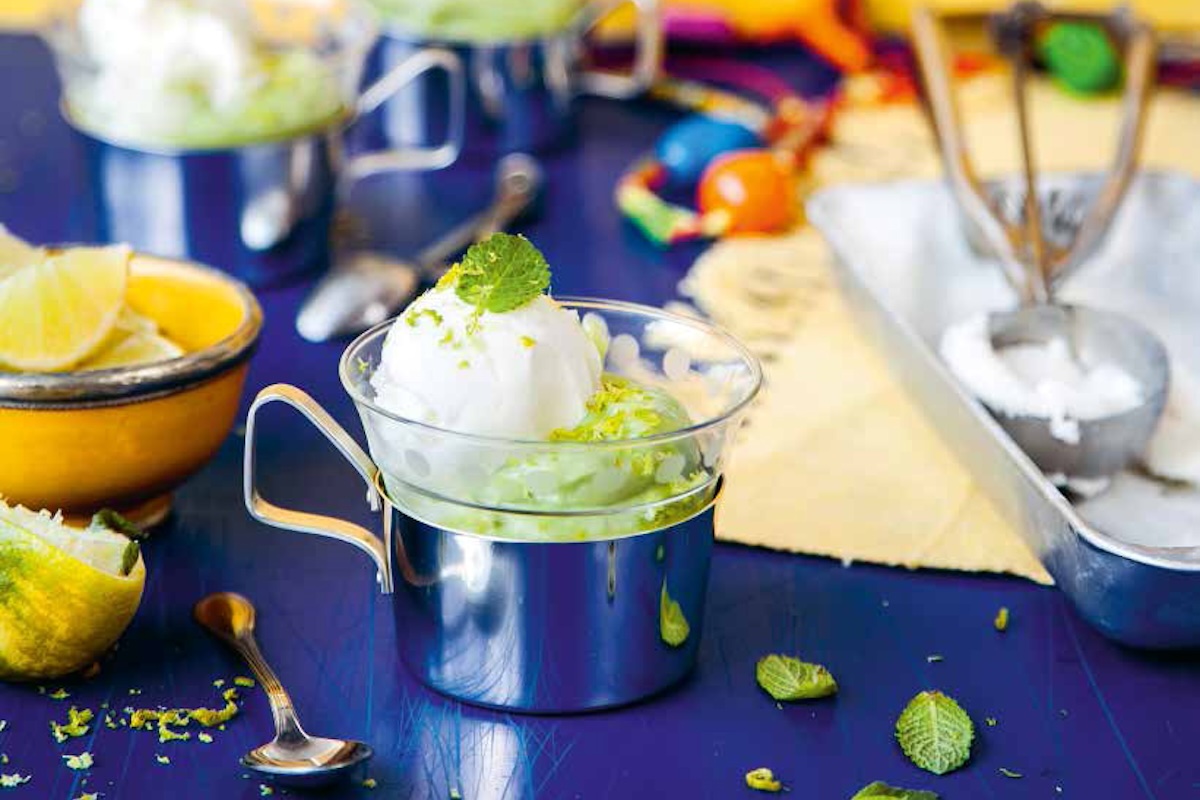 Délice sucré à l’avocat et glace au yaourt