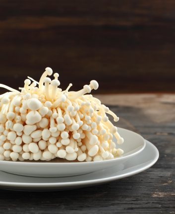 Enoki ©anjelagr shutterstock