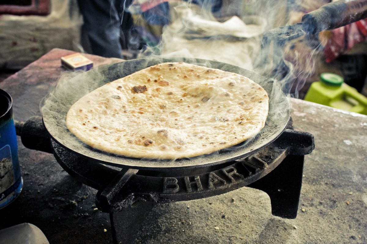 Chapatis traditionnels © Anna Vesna shutterstock