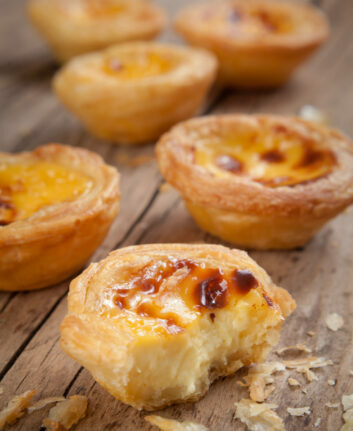Pasteis de nata ©WitthayaP - shutterstock