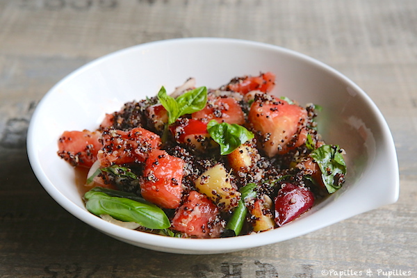 Salade de quinoa, pastèque, nectarine et basilic