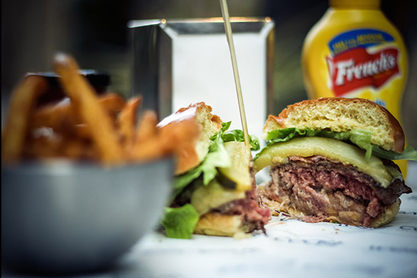 Hamburger ©West Coast Burger