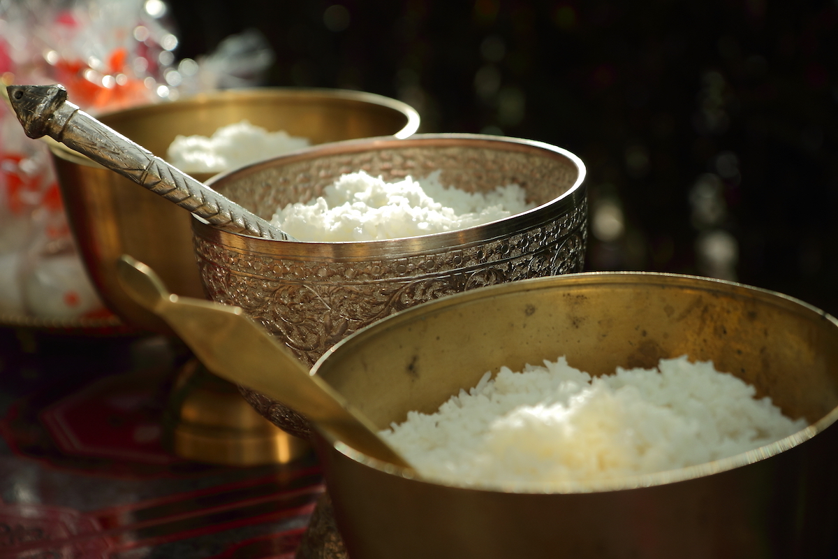 Comment cuire le riz gluant - Koaw Niew - recette thaï
