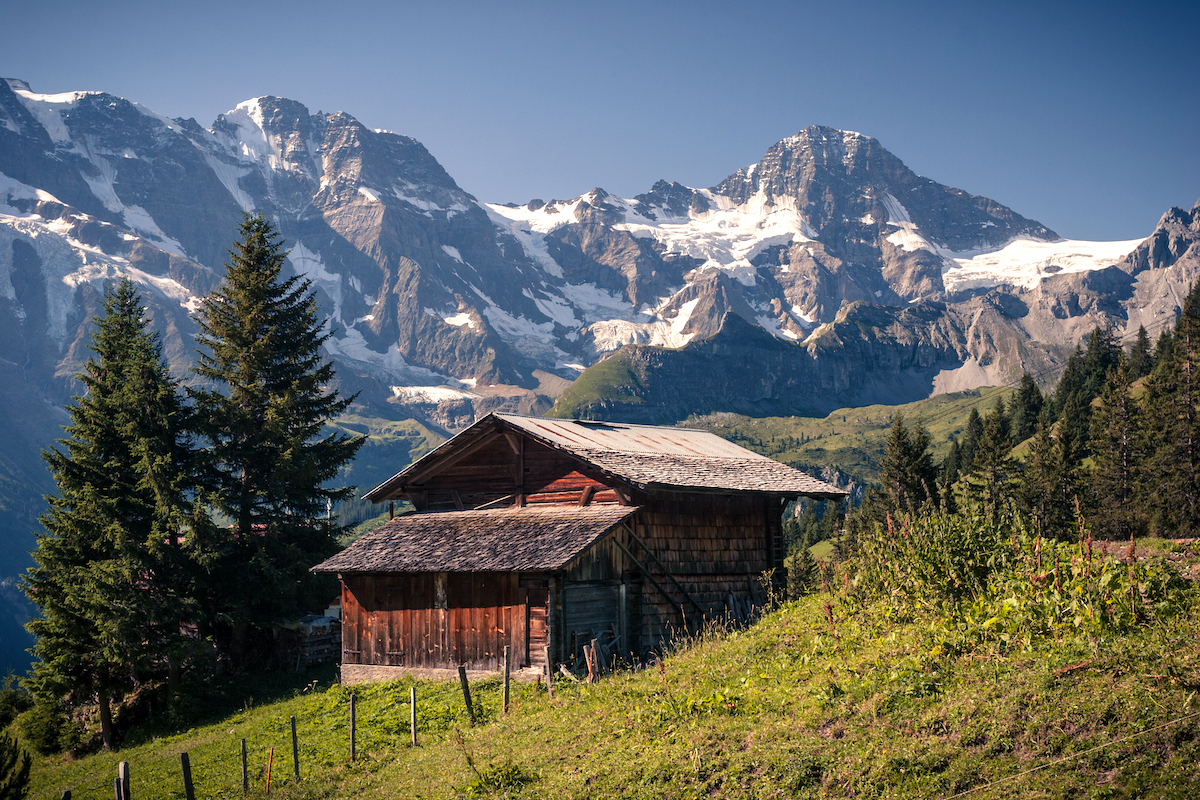 Suisse ©Andrew Hagen shutterstock