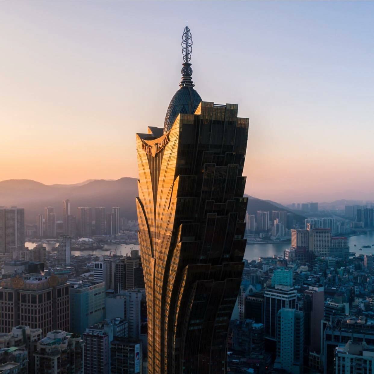 Grand Lisboa Hötel ©Kevin Zhen FB Grand Lisboa