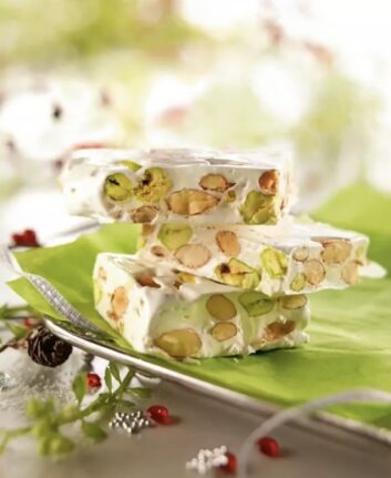 Nougat blanc au miel d’Acacia, amandes et pistaches