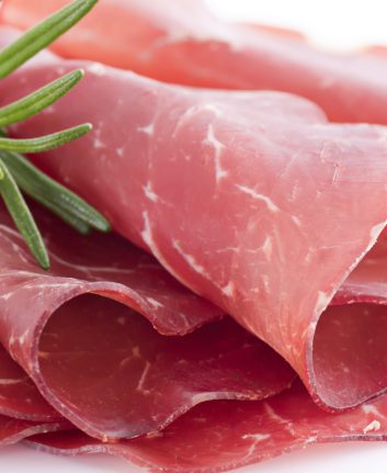 Viande des grisons © hlphoto shutterstock