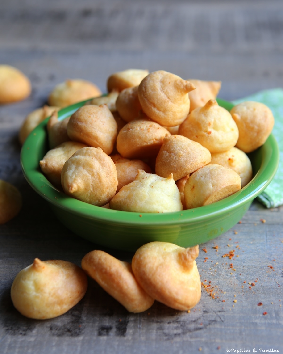 Chouquettes au Parmesan et au piment d'Espelette