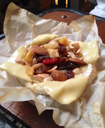Camembert aux fruits secs