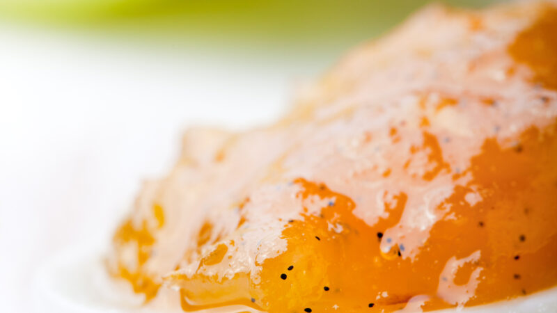 Chutney de tomates vertes ©Anne Pustynnikova Shutterstock