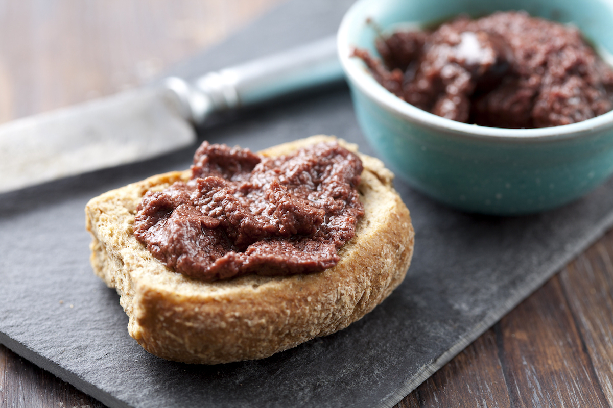 Tapenade ©Liv friis-larsen shutterstock