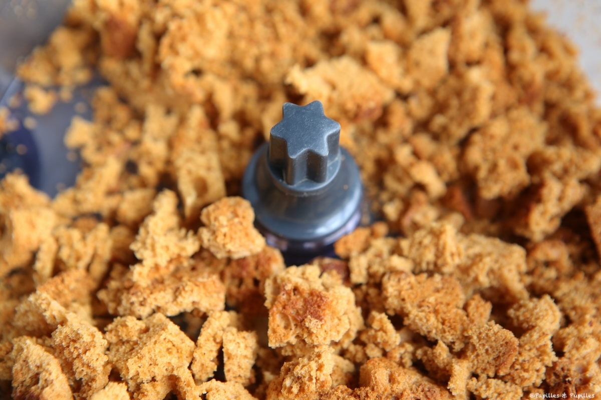 Mixez le pain d'épices