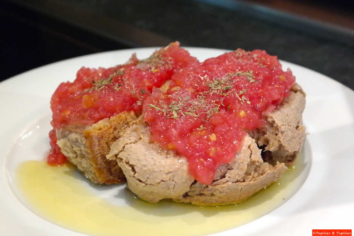 Ajoutez la tomate concassée