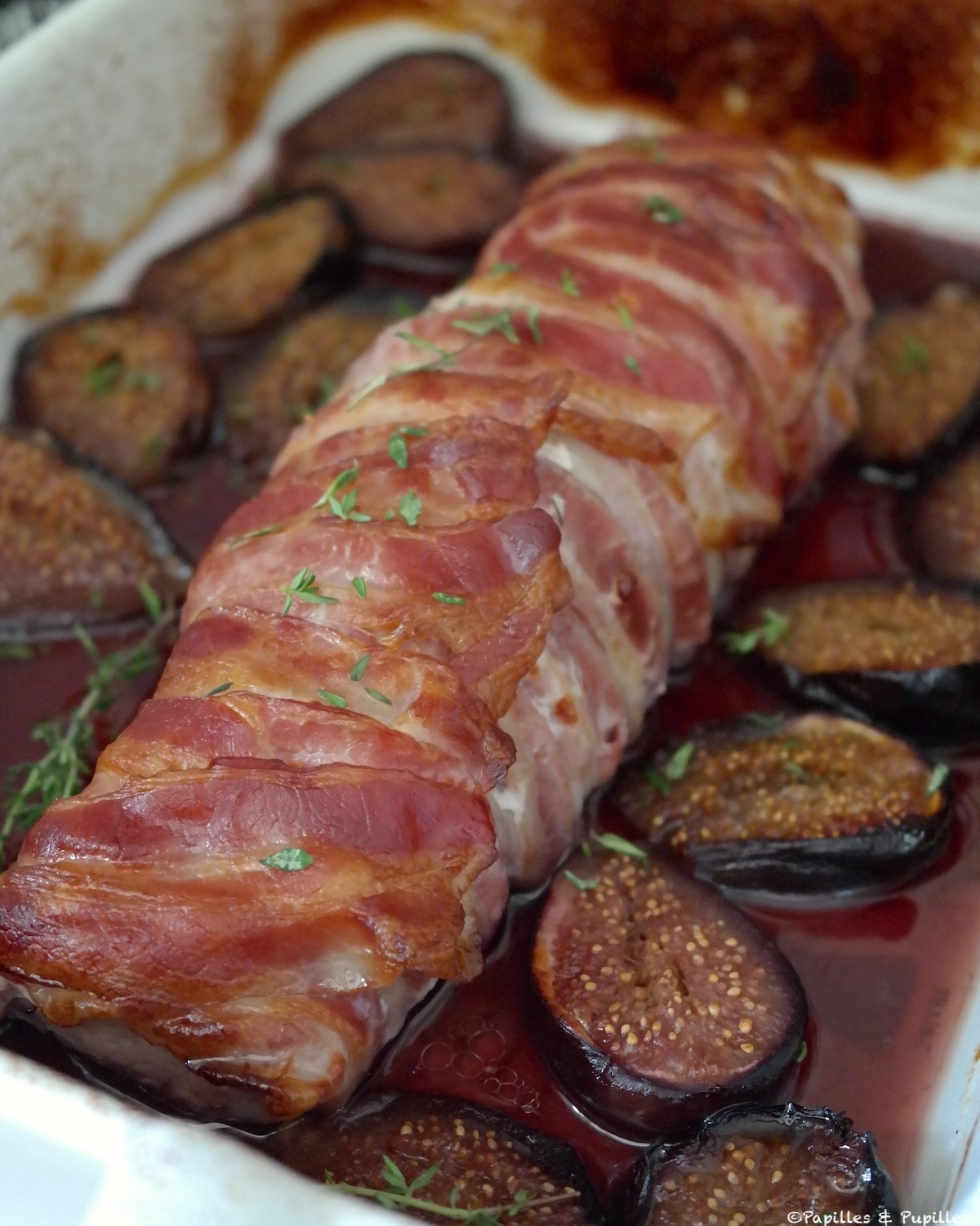Filet mignon au lard fumé, figues et thym