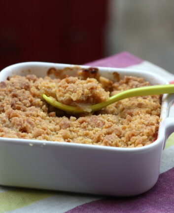 Crumble aux pommes et à la cannelle