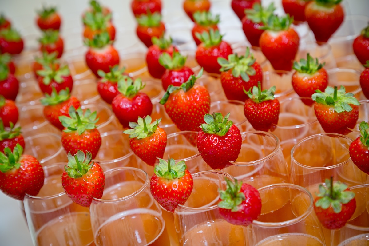 Fraises en déco (c) Esat Photography shutterstock