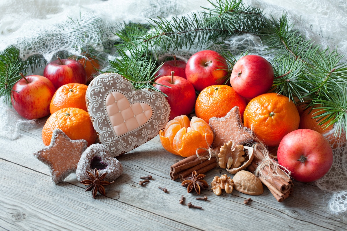 Table de fêtes dressée pour un repas de fin d’année