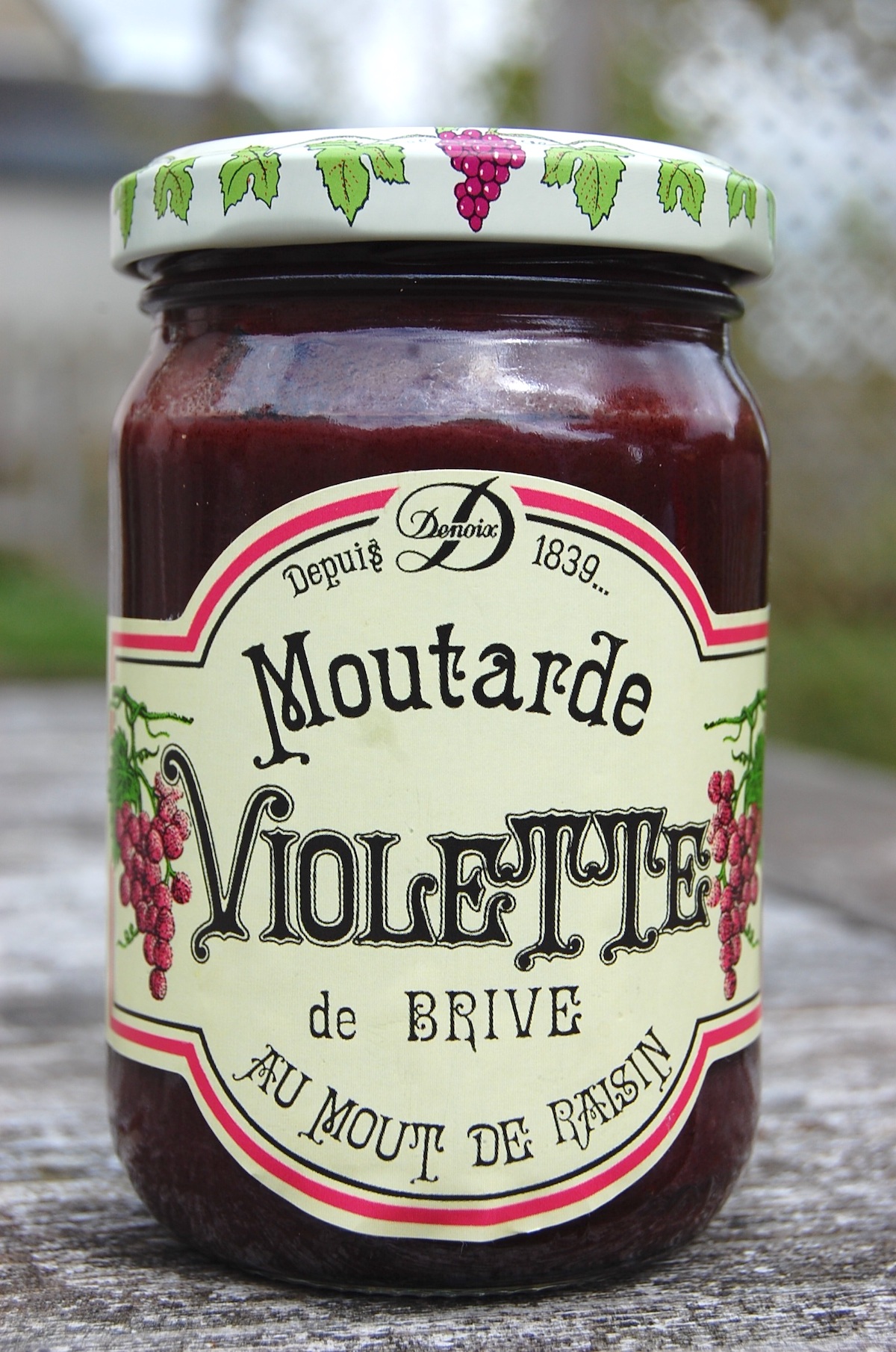 Moutarde violette de Brive ©Fonquebure CC BY-SA 3.0