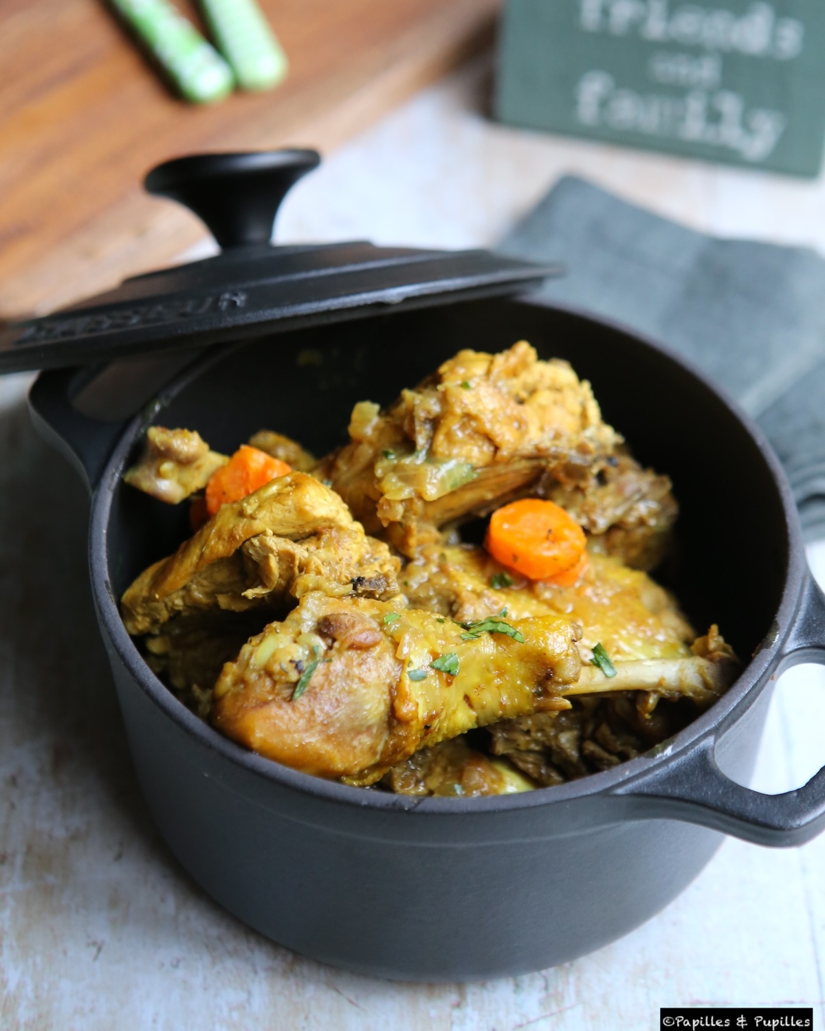 Pintade aux carottes, pommes de terre et Floc de Gascogne