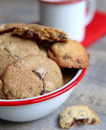 Cookies aux pépites de chocolat et noix de pécan