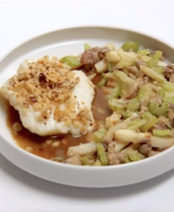 Dos de cabillaud en croûte de noisettes et jus de Xérès